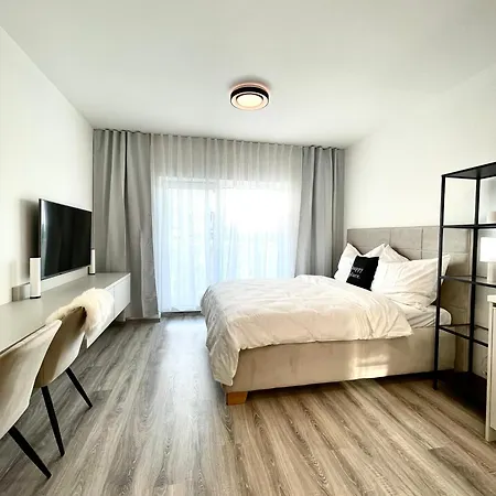 公寓 Brand New Minimalist Flat, Free Parking & Wifi